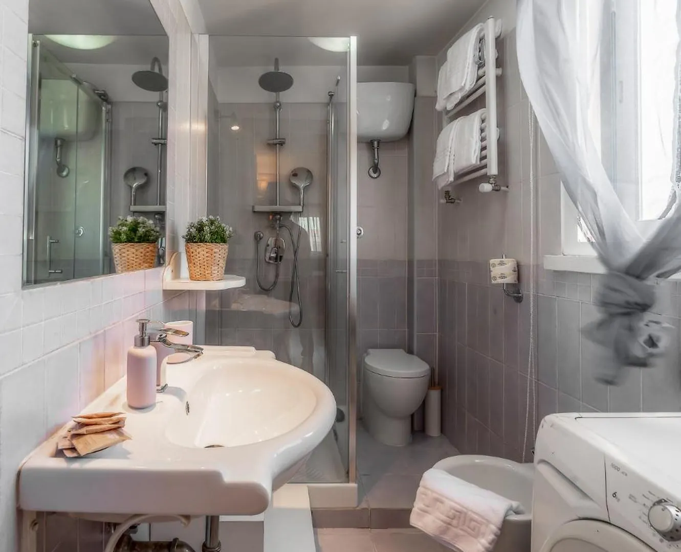 Apartmán Cozy Penthouse With Terrace And Rome View
